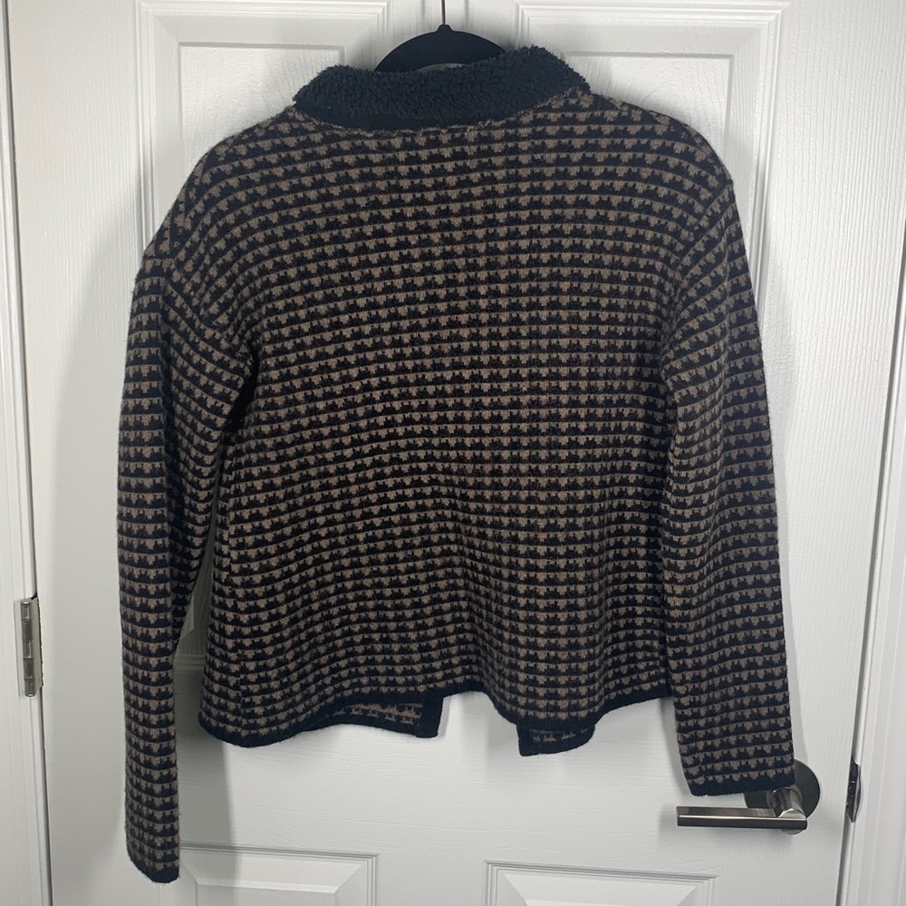 A Ida Made in Italy tan & black houndstooth cardigan w/faux fur collar SZ Small - Picture 2 of 8